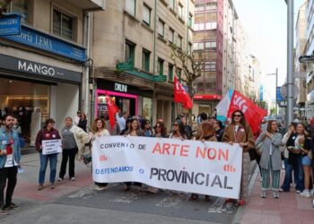 Trabajadores del textil protestan en Vigo y Pontevedra por la "pérdida de derechos" del nuevo convenio