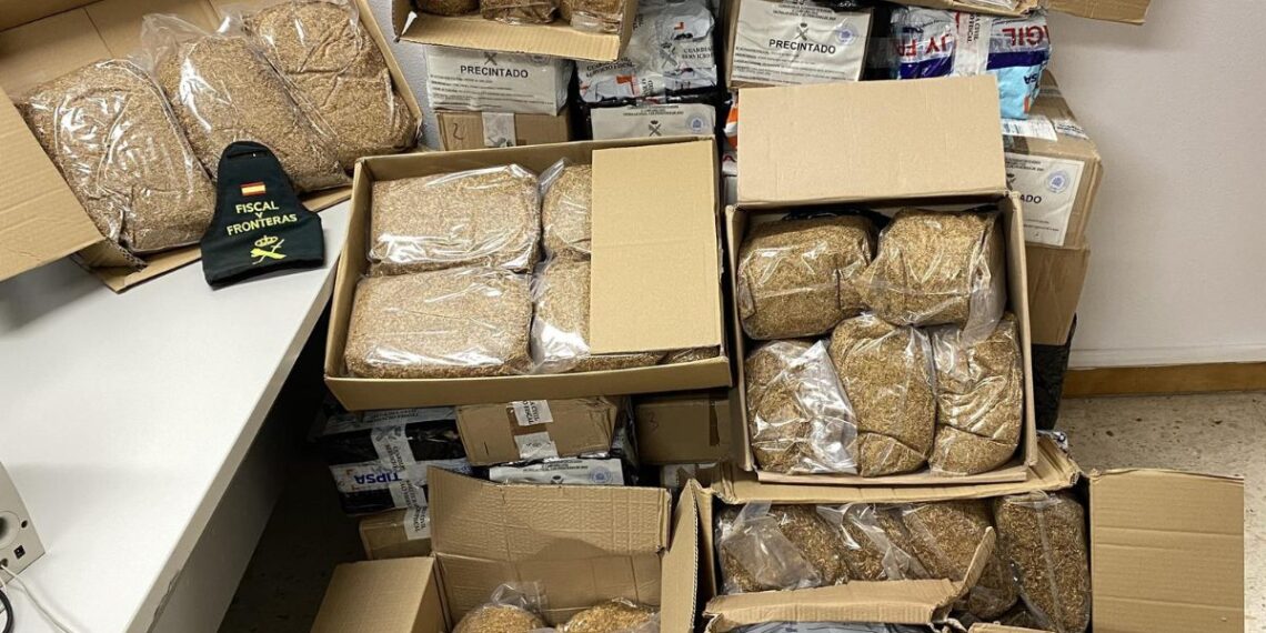 La Guardia Civil decomisa 193 kilos de picadura de tabaco ilegal con destino a la provincia de Pontevedra