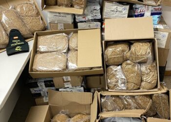 La Guardia Civil decomisa 193 kilos de picadura de tabaco ilegal con destino a la provincia de Pontevedra