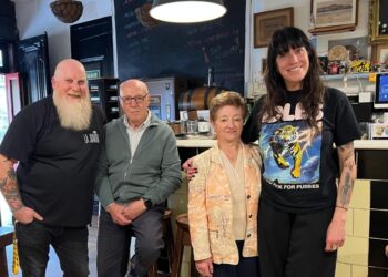 De escuela en la República a la taberna más mítica, la historia detrás de un icono de Vigo