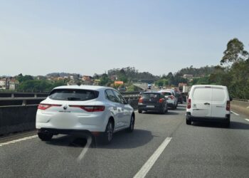 Una colisión en Candeán provoca importantes retenciones en la AP-9 en Vigo