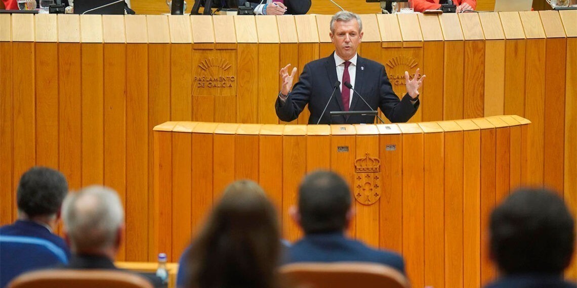 Deberes y "un 85%" de resoluciones de 2025 cumplidas: así llega Rueda al debate de la autonomía