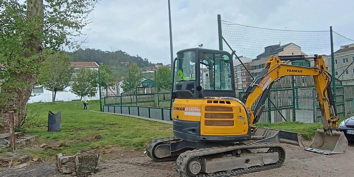 Arrancan las obras para transformar un parque de referencia con nuevas instalaciones en Bueu