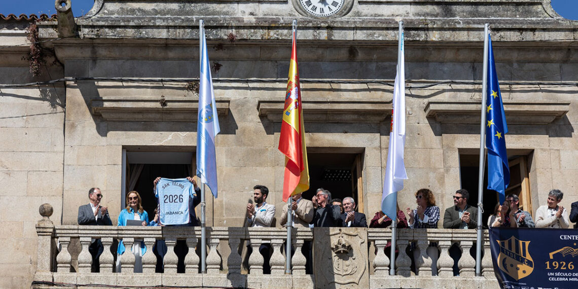 "Tui es profundamente celtista", el emotivo pregón de Marián Mouriño para iniciar las fiestas de San Telmo