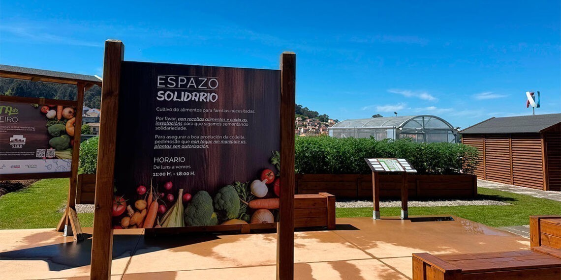 Vigo estrena el huerto de 1.000 metros cuadrados con invernadero para terapias y un fin solidario