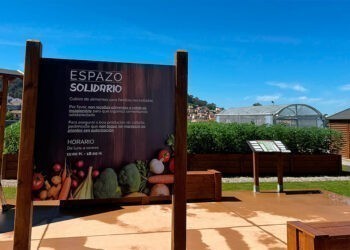 Vigo estrena el huerto de 1.000 metros cuadrados con invernadero para terapias y un fin solidario