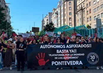 Los autónomos toman las calles de Vigo contra la "asfixia" económica y por unas condiciones dignas
