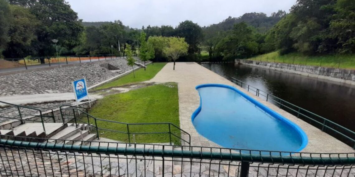 Una bonita playa fluvial del interior de Pontevedra se transformará con una "gran área verde"