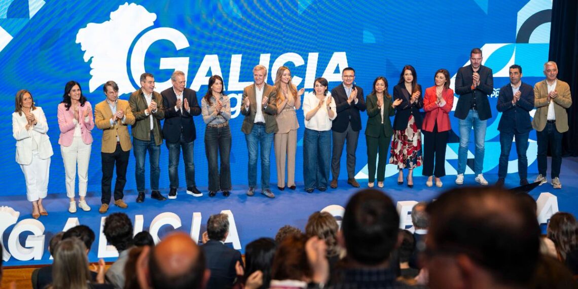 Rueda reivindica en Vigo que ya ha cumplido con el 87% de su programa y augura "más alegrías"