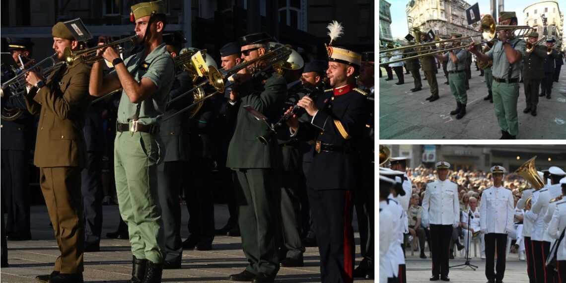 Porta do Sol se convierte en un gran escenario al aire libre, la música militar toma el centro de Vigo