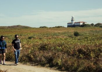 Una experiencia diferente en Ons, un paraíso para la cámara con uno de los fotoperiodistas top de España