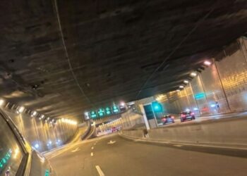 El Concello avisa de cortes de tráfico en un túnel de Vigo para poner a punto el nuevo "súper radar"