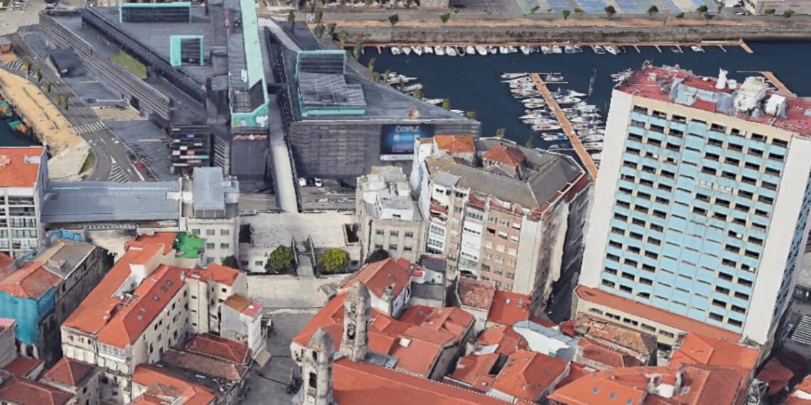Vigo reparará la pasarela aérea al Casco Vello tras detectar "daños localizados"
