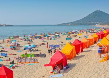 Portugal pone a punto la que ha sido reconocida como una de sus "mejores playas", a una hora de Vigo