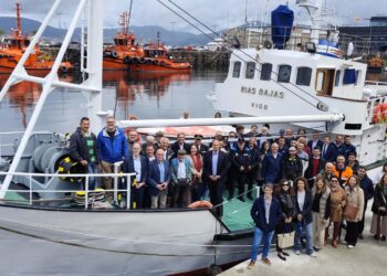 Vigo rinde homenaje al Rías Bajas, su próximo buque histórico y "ángel de la guarda" de navegantes