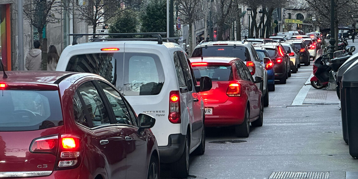 Sánchez denuncia que las ZBE de Vigo arrancarán sin el sistema de autorizaciones de acceso