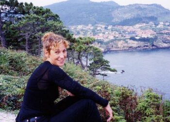 A vida da súa bisavoa en novela, entre as historias soñadas da viguesa Begoña Caamaño