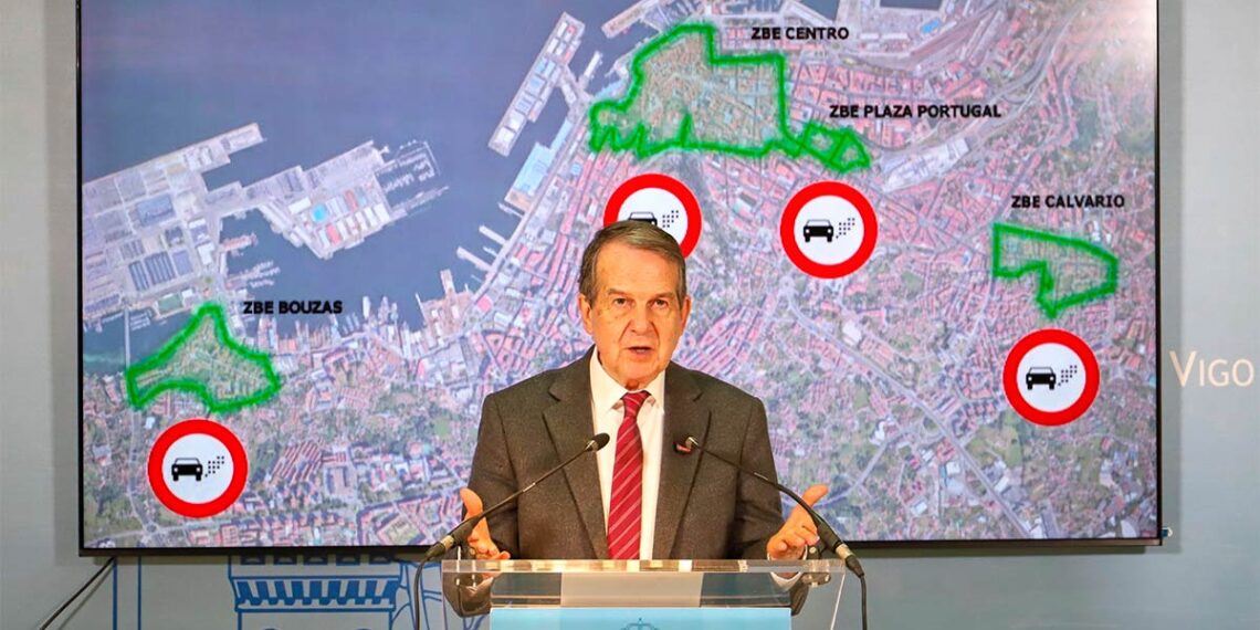 Caballero detalla qué vehículos podrán acceder y circular por las Zonas de Bajas Emisiones de Vigo