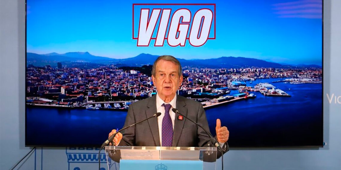 Caballero pide ahora a la Diputación que construya vivienda en Vigo: "¿A qué espera? Que se ponga a ello"