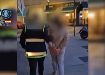 Detenida una mujer en Vigo por robar joyas valoradas en más de 7.000 euros a ancianos que cuidaba