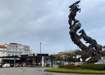Vigo da carpetazo a la gasolinera de Praza de España, Urbanismo firmará su transformación