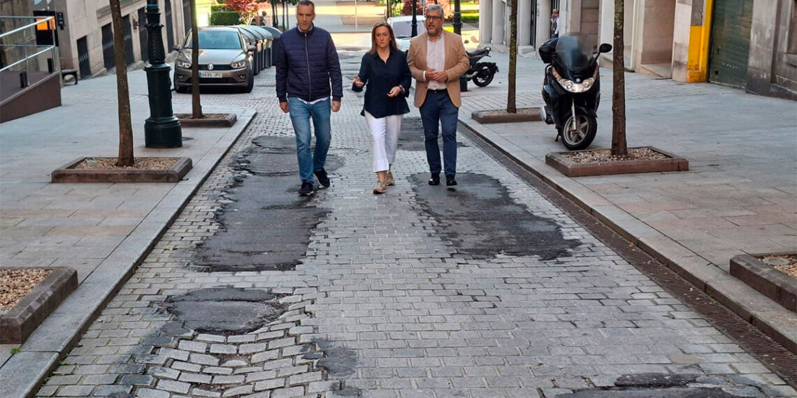 El PP de Vigo denuncia la "parálisis" del gobierno de Caballero con el arreglo de viales y baches