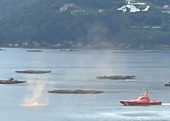 Muere un hombre tras chocar su barco contra una batea en las aguas de la Ría de Vigo en Chapela