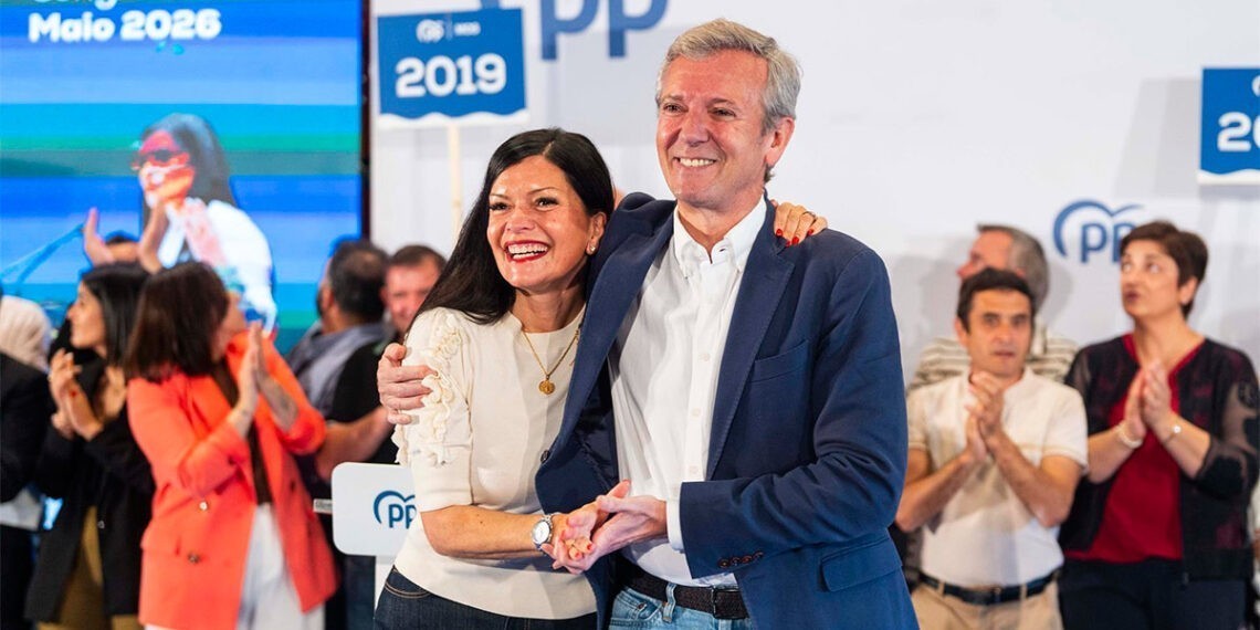 Rueda ensalza a la "todoterreno" Nidia Arévalo, tras ser elegida nueva presidenta del PP de Mos