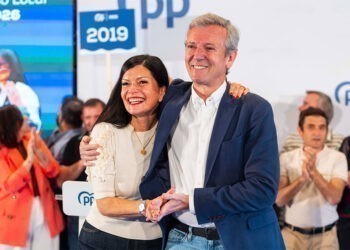 Rueda ensalza a la "todoterreno" Nidia Arévalo, tras ser elegida nueva presidenta del PP de Mos