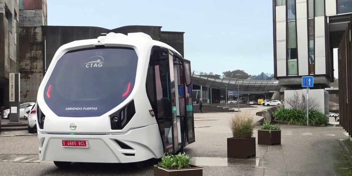 El innovador shuttle autónomo de la Universidade amplía su recorrido en Vigo