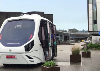 El innovador shuttle autónomo de la Universidade amplía su recorrido en Vigo