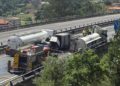 Reabre la AP-9 tras retirar el camión que transportaba 32.000 litros de gasóleo