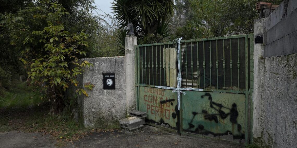 Piden casi 20 años de cárcel al acusado de matar a golpes a su pareja en Baiona