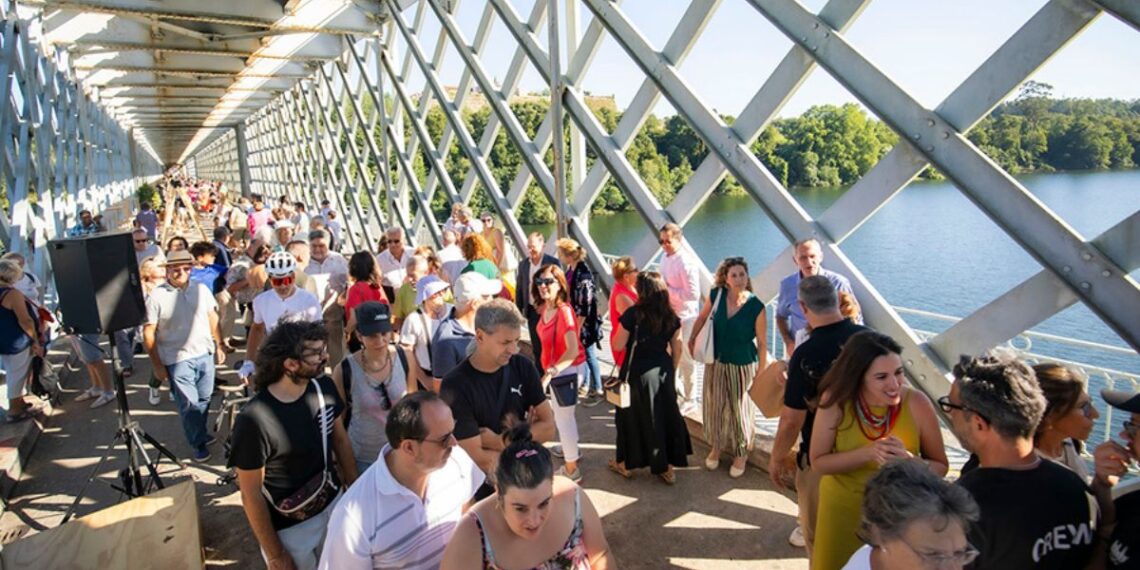 El icónico puente internacional de Tui-Valença se llenará con mercado, conciertos y gastronomía