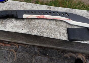 Brutal agresión con machete en una pelea familiar en Cangas