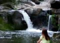Rescatan a un joven tras precipitarse en las populares pozas del río Oitavén, en Soutomaior