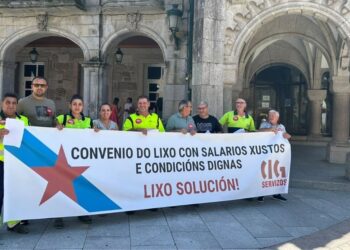 Trabajadores de la recogida de basura de O Porriño reclaman un convenio "digno"