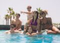 La "nueva Élite" de Netflix se estrena en Vigo con un pase en primicia y alfombra azul con el elenco