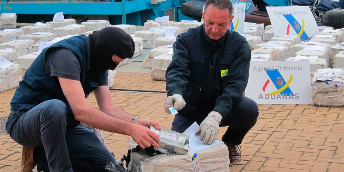 Subastan en Vigo el barco "Gure Leire", apresado con 2.500 kilos de cocaína, por 62.000 euros