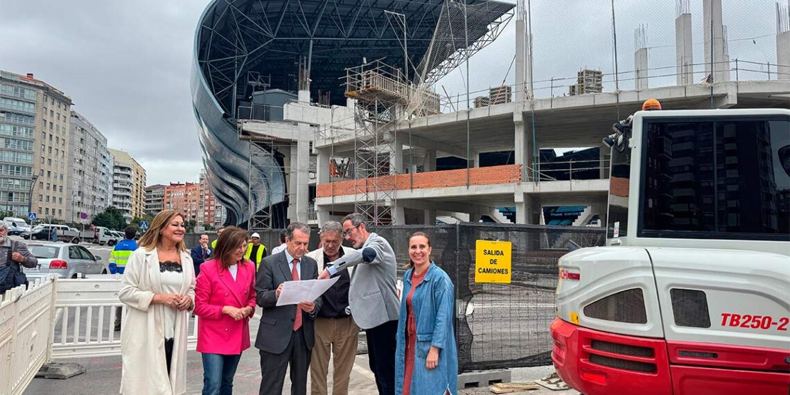 Caballero "estrena" obras en Balaídos y confirma que Vigo llega a tiempo para ser sede del Mundial 2030