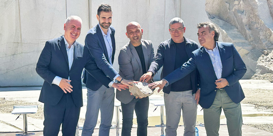 O Porriño se erige como capital de la piedra con Stonegal y abre las canteras para una gran gala