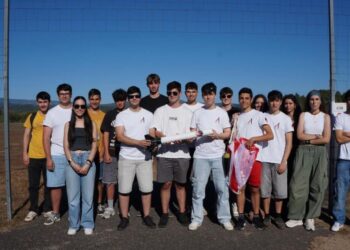 De Galicia a lo más alto, estudiantes de la UVigo competirán con su cohete a nivel nacional