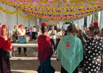 Continúa la Feria de Abril en Vigo con rebujitos, tortilla de camarones o salmorejo a estos precios