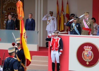 Reclaman a Caballero que haga pública la "factura" del desfile de las Fuerzas Armadas en Vigo, ¿cuánto costó?