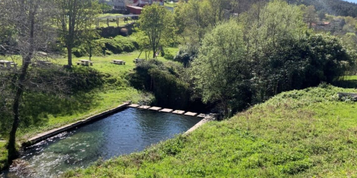 Las Rías Baixas recuperan unas bonitas piscinas fluviales y ultiman su reapertura para este verano