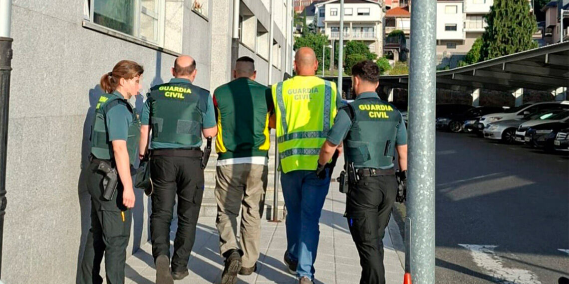 Fin a la búsqueda, detienen en Ponte Caldelas al hombre que agredió a su expareja y huyó con su bebé