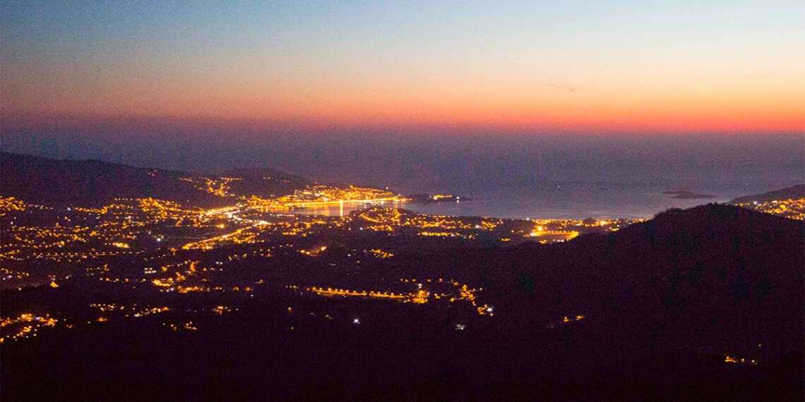 Vigo lanza una asombrosa ruta nocturna gratuita para descubrir la belleza de la ciudad bajo las estrellas