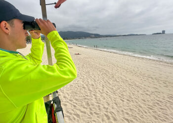 Vigo despliega a sus vigilantes de la playa en un operativo en 13 arenales de la ciudad