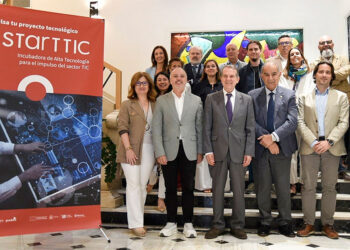 La nueva incubadora de alta tecnología de Zona Franca potenciará 30 proyectos sobre IA, 5G o ciberseguridad