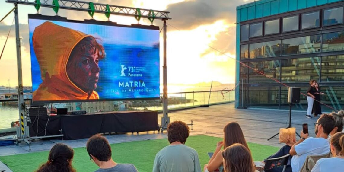 Una azotea del centro de Vigo se transformará en cine al aire libre vistas a las Cíes